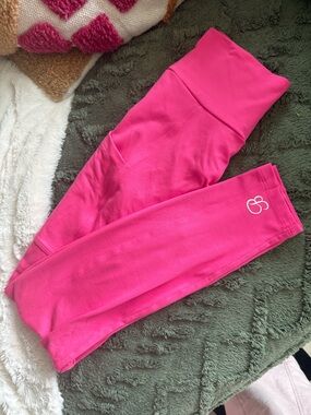 Bombshell leggings not sure about size should be xs